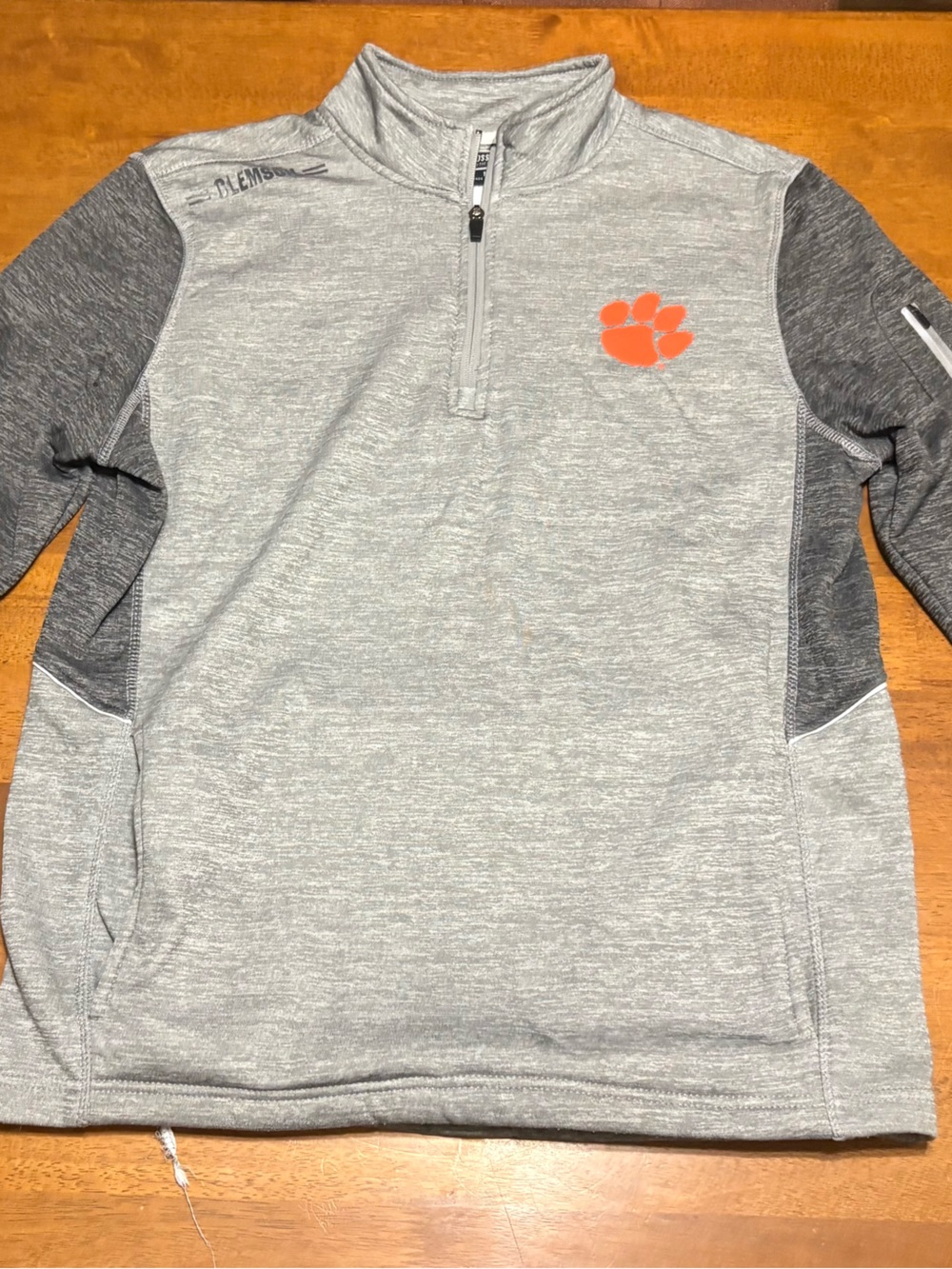 Colosseum Gray Heather Quarter-Zip Pullover with Black Tag